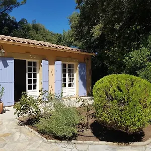 maisonnette-dans-le-luberon-bois-romay.fr-provencehotel.com/